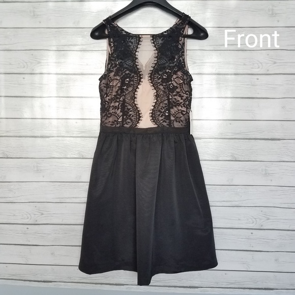 Ivanka Trump Dresses & Skirts - NWT Ivanka Trump Tea Length Black Lace Dress /A17